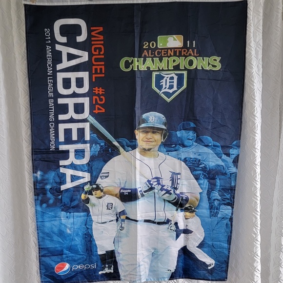 Detroit Tigers 2011 AL Central Champ Flag featuring Cabrera - Picture 1 of 6